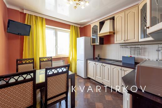 Inndays Sverdlova 36A, Подольськ - квартира подобово