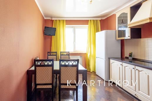 Inndays Sverdlova 36A, Подольськ - квартира подобово