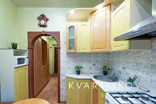 Inndays Podolsky Cadets 6, Podolsk - apartment by the day