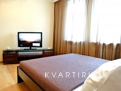 Inndays 43 Армии д.15, Подольск - квартира посуточно