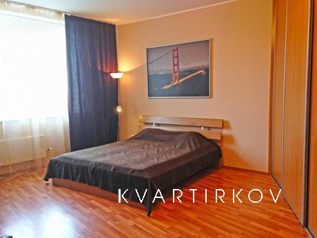 Сдается посуточно  квартира с  качественным ремонтом в 10 ми