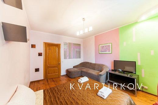 Отличная квартира рядом с м.Юго-Западная, Москва - квартира посуточно