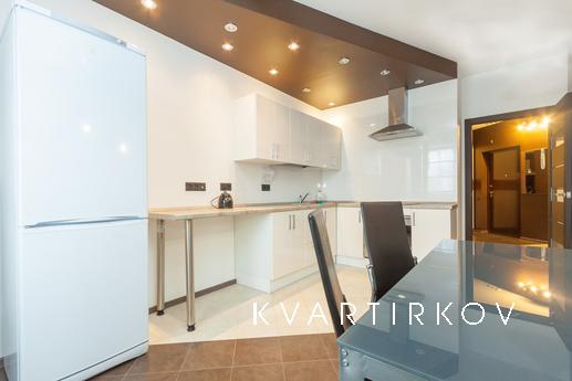 1-к квартира с евро на Саввы Белых, Екатеринбург - квартира посуточно