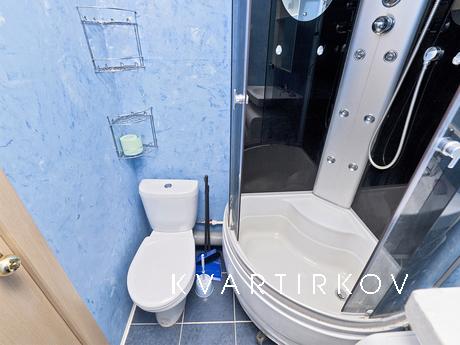 Cozy apartment in the center, Yekaterinburg - apartment by the day