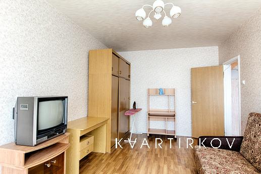 Однокімнатна квартира у м. Молодіжна, Москва - квартира подобово