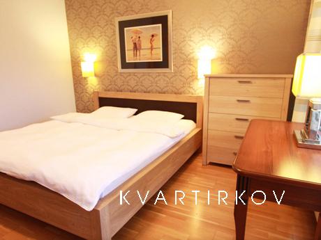 Сдается однокомнатная квартира в микрорайоне ЗИП для взрослы