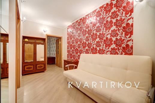 Apartments near Kazan Cathedral, Saint Petersburg - apartment by the day