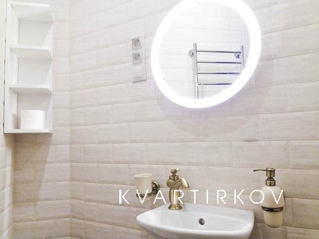 Daily st. Geologists, 4/3, Krasnogorsk - apartment by the day