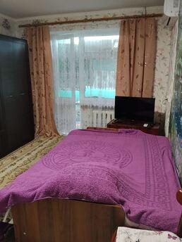 Сдам гостинку посуточно 4спальных места, Чорноморськ (Іллічівськ) - квартира подобово