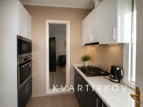 A similar booth for rent in the town of Odessa on Okruzhna s