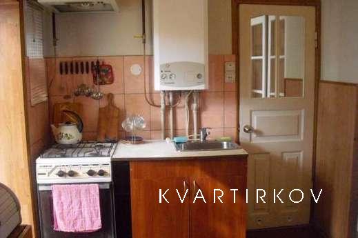 House in the center of Berdyansk, Berdiansk - apartment by the day