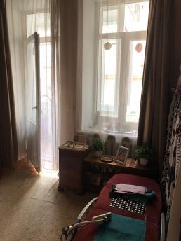 Rent, just like that, 2-room apartment in the center of Odes