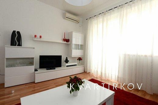 Modern apartment in the style of life-affirming in 3 minutes