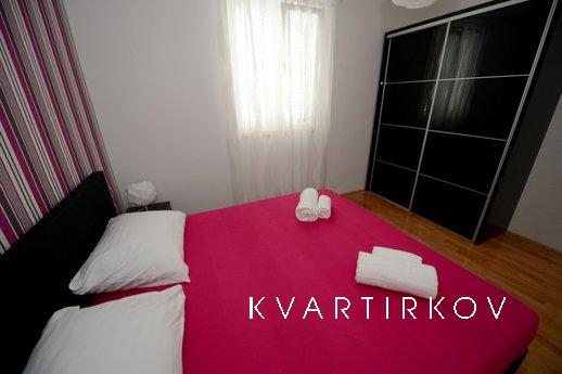 Modern apartment in the life-affirming, Moscow - apartment by the day