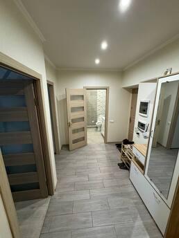 Two-room apartment in the central park district, Irpin - apartment by the day