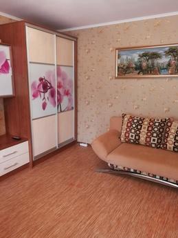 Rent a 1-room apartment in Chernomorsk for daily rent for 2-
