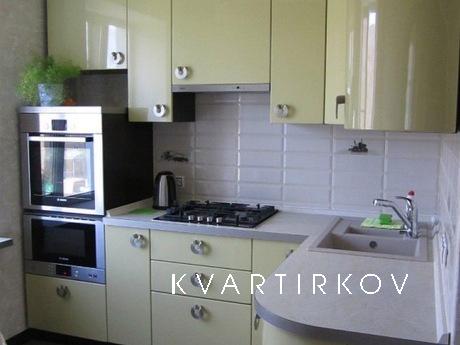 Здам квартиру в центрі зі всім необхідним для комфортного пр