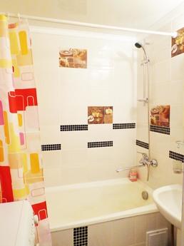 Двухкомнатная по тская, Магнитогорск - квартира посуточно