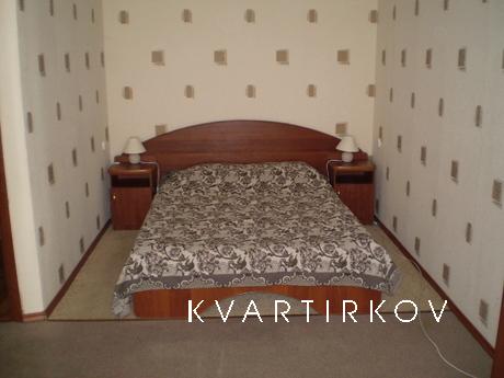 Комфортная однокомнатная квартира ул.Сталеваров,17 , пятый э