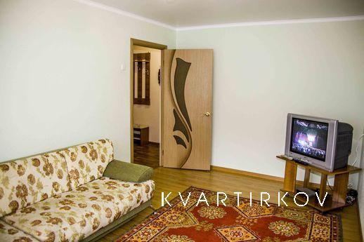 Двухкомнатная возле парка в пятиэтажке, Кисловодск - квартира посуточно