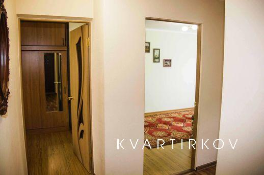 Двухкомнатная возле парка в пятиэтажке, Кисловодск - квартира посуточно