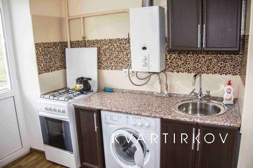 Двухкомнатная возле парка в пятиэтажке, Кисловодск - квартира посуточно