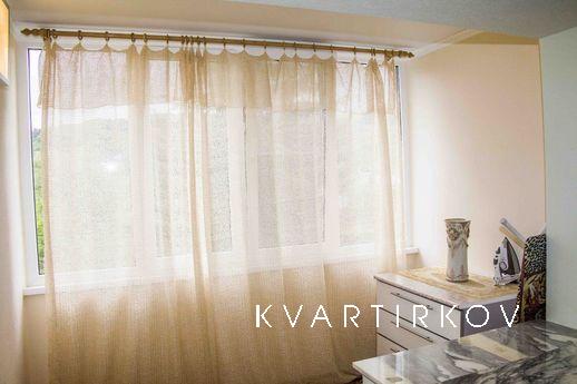 Двухкомнатная возле парка в пятиэтажке, Кисловодск - квартира посуточно