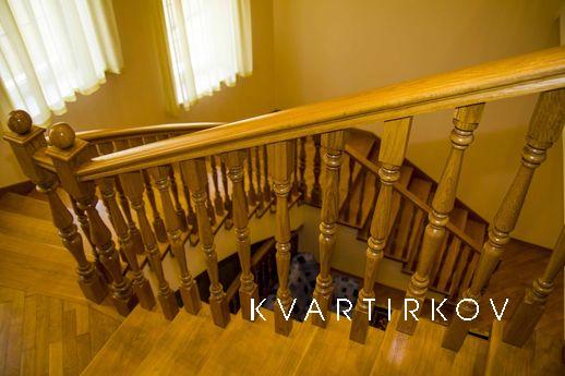 ELITE HOUSE NEAR PARK, Кисловодськ - квартира подобово