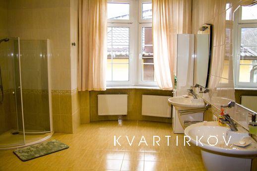 ELITE HOUSE NEAR PARK, Кисловодськ - квартира подобово