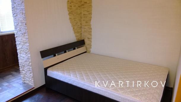 Rent 2-com. sq. on the avenue Gagarin 3 st., apartment very 