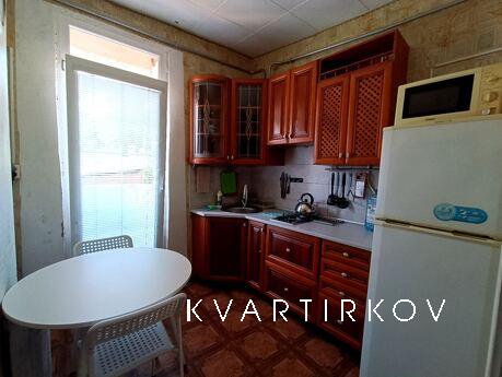 Самый центр, ул. Большая Морская 57, Николаев - квартира посуточно