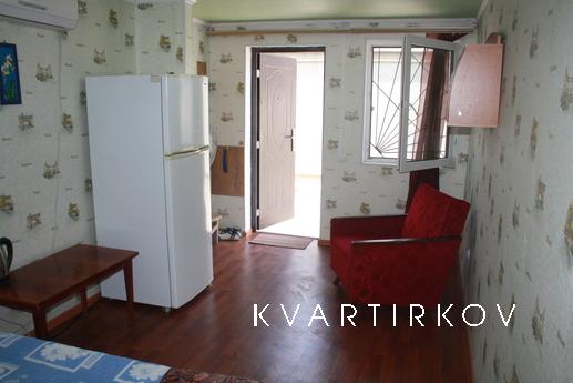 Rent a house in the Black Sea district ne.Pryamaya bus into 