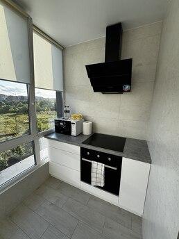 Urban House studio, McDonald's handrail, Khmelnytskyi - apartment by the day