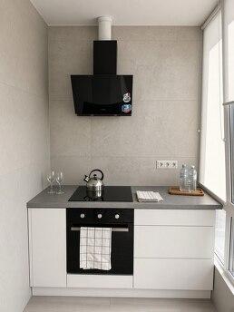 Urban House studio, McDonald's handrail, Khmelnytskyi - apartment by the day