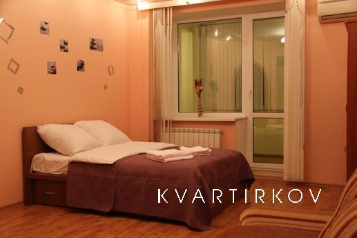 2+2+1.Большой балкон. Wi-Fi. Кондиционер, Челябинск - квартира посуточно