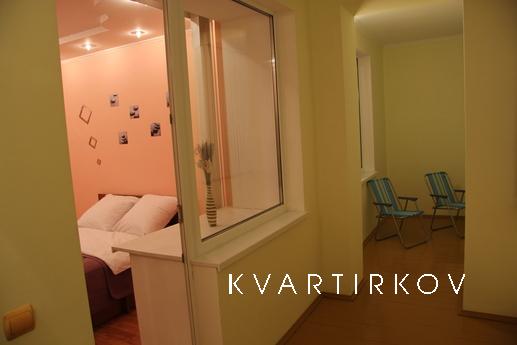 2+2+1.Большой балкон. Wi-Fi. Кондиционер, Челябинск - квартира посуточно