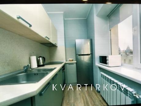 1 bedroom in the area of Bessarabia, Kyiv - apartment by the day