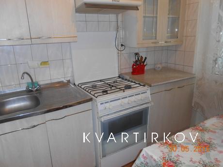 Сдаем 3х ком квартиру в центре, Сочи - квартира посуточно