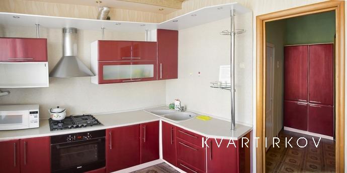 Прохладная квартира рядом с КУБГУ и ЮИМ, Краснодар - квартира посуточно