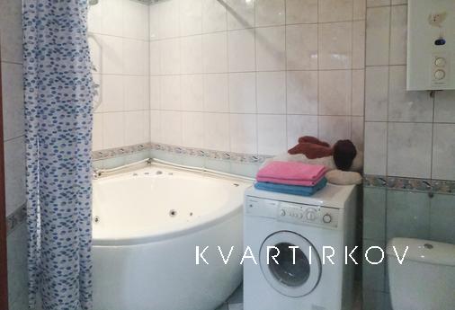 Cozy apartment near the Moscow subway, Saint Petersburg - apartment by the day