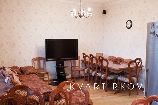 Cozy apartment near the Moscow subway, Saint Petersburg - apartment by the day