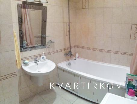 Comfortable apartment in the metro Star, Санкт-Петербург - квартира подобово