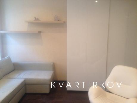 Comfortable apartment in the metro, Санкт-Петербург - квартира подобово