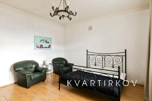 Daily Smolensky Boulevard 22/14, Moscow - apartment by the day