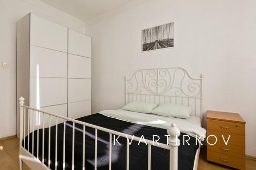 Daily Smolensky Boulevard 22/14, Moscow - apartment by the day