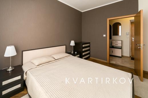 Посуточно Черняховского 3, Москва - квартира посуточно