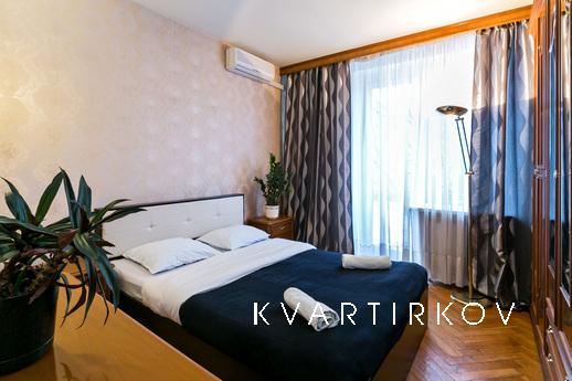 Посуточно Черняховского 3, Москва - квартира посуточно