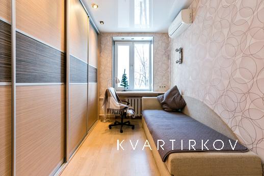 Посуточно Черняховского 3, Москва - квартира посуточно