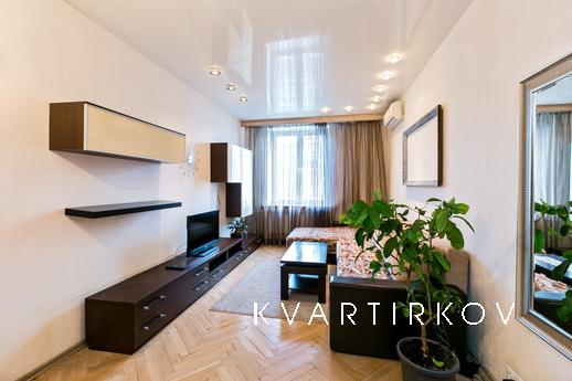 Посуточно Черняховского 3, Москва - квартира посуточно