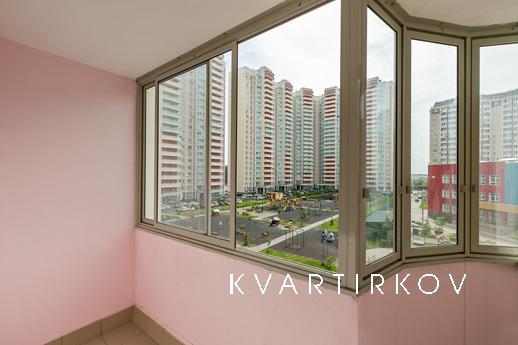 Посуточно 70-и летия победы 1, Красногорск - квартира посуточно